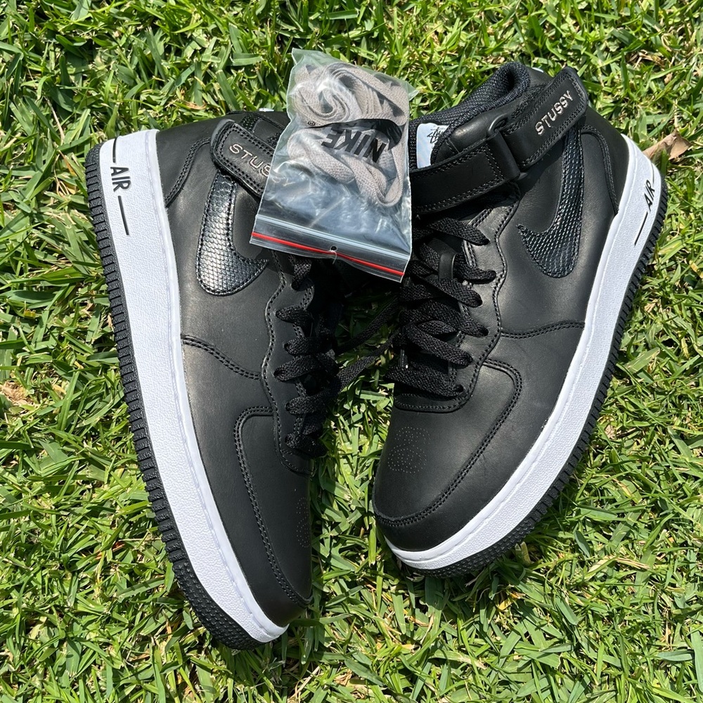 Nike Air Force 1 '07 Mid SP Stussy Black Snakeskin Mid Top Sneaker Size 7.5